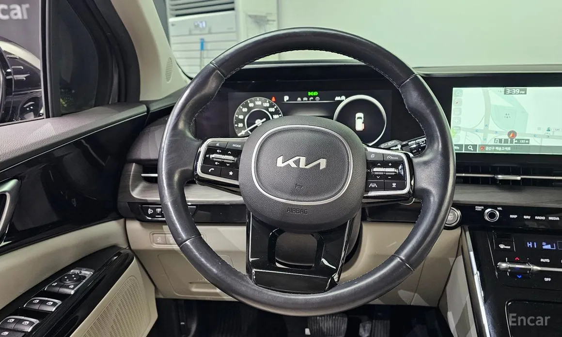 Фото 13 - Kia Carnival