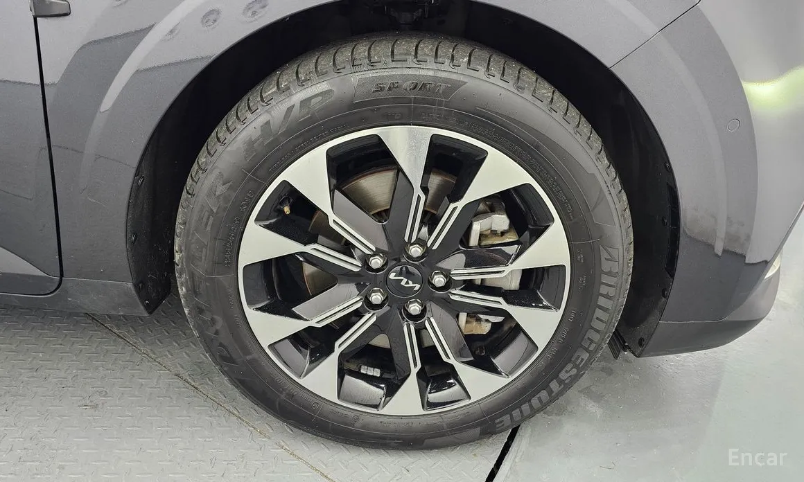 Фото 5 - Kia Carnival