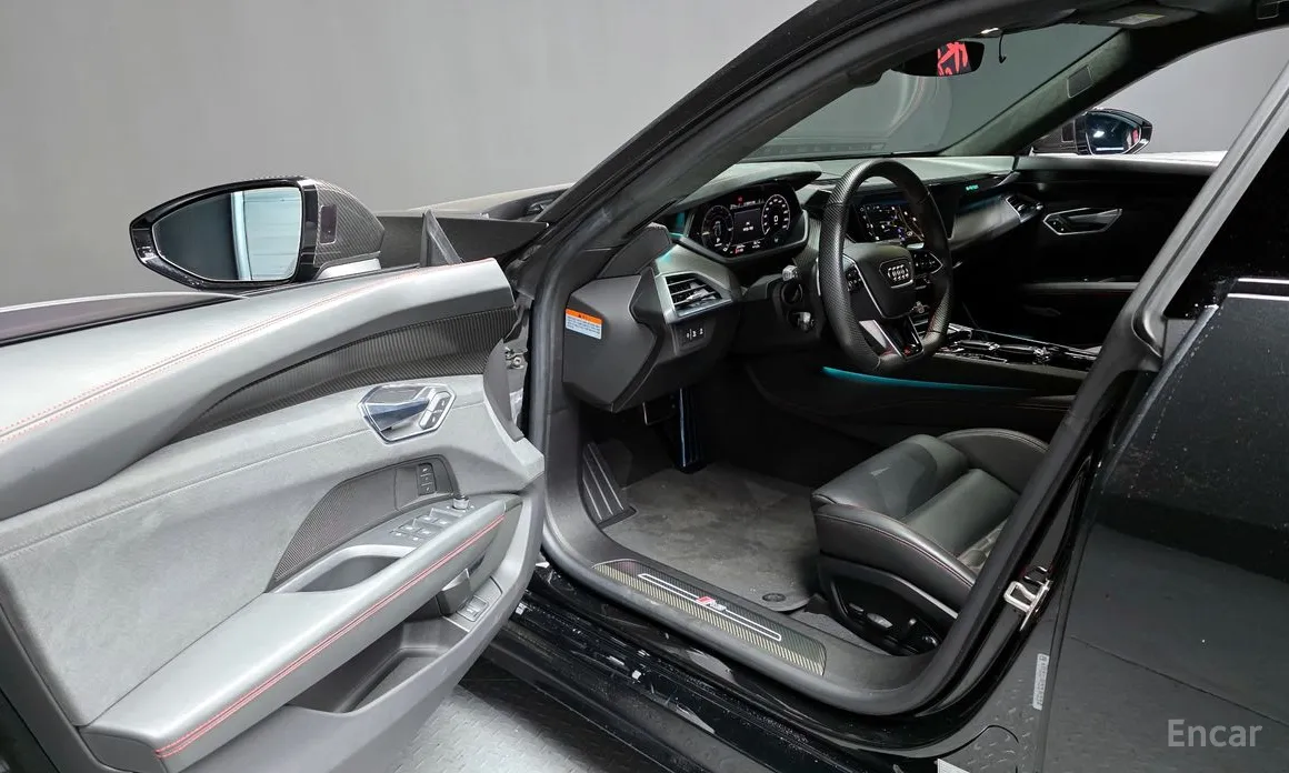 Фото 10 - Audi RS e-tron GT