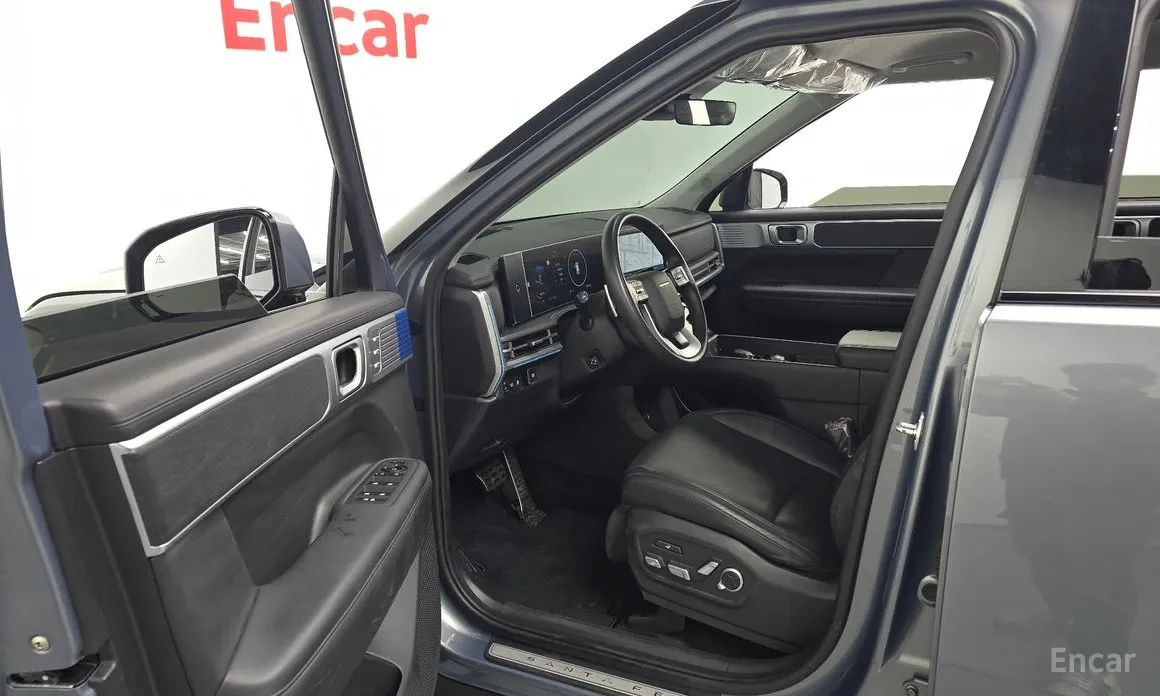 Фото 10 - Hyundai Santa Fe