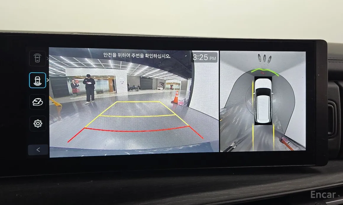 Фото 15 - Hyundai Santa Fe