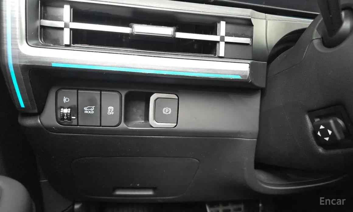 Фото 18 - Hyundai Santa Fe