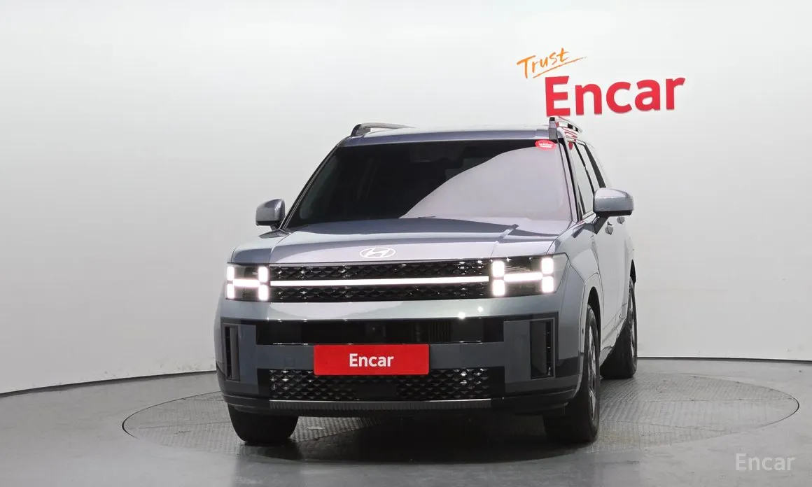 Фото 3 - Hyundai Santa Fe