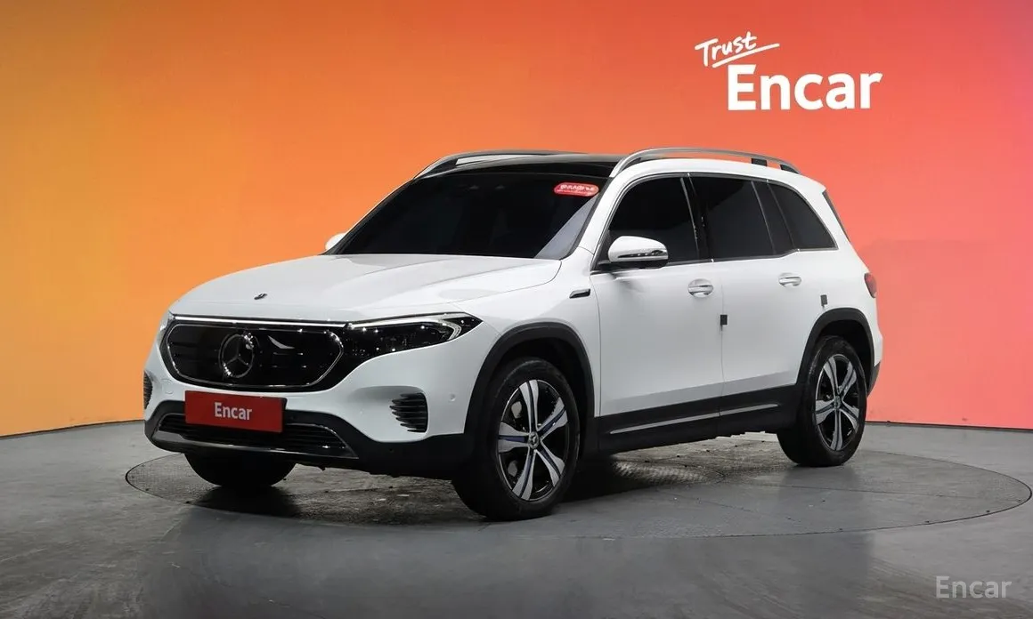 Фото 1 - Mercedes-Benz EQB