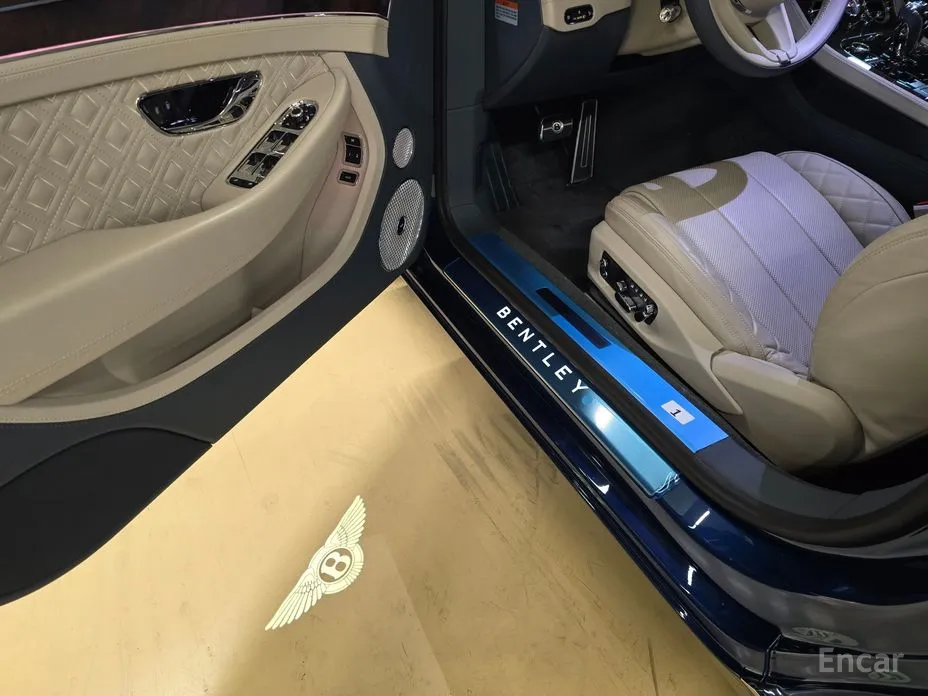 Фото 19 - Bentley Continental GT