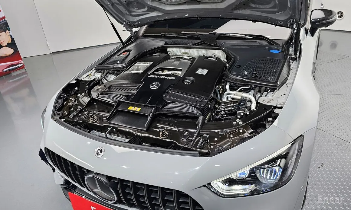 Фото 6 - Mercedes-Benz AMG GT