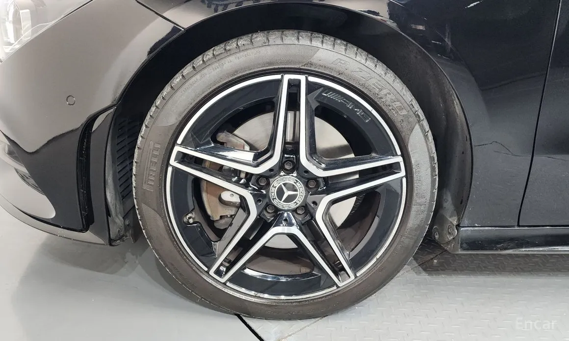 Фото 5 - Mercedes-Benz CLA-Class