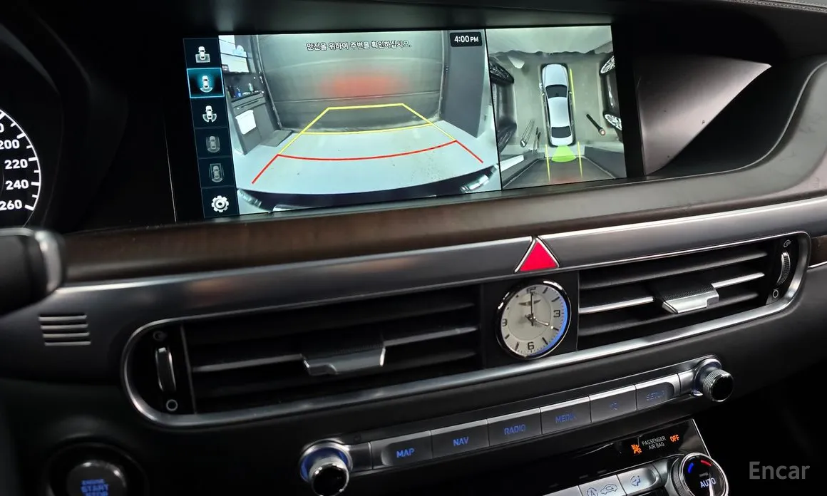 Фото 15 - Genesis G90