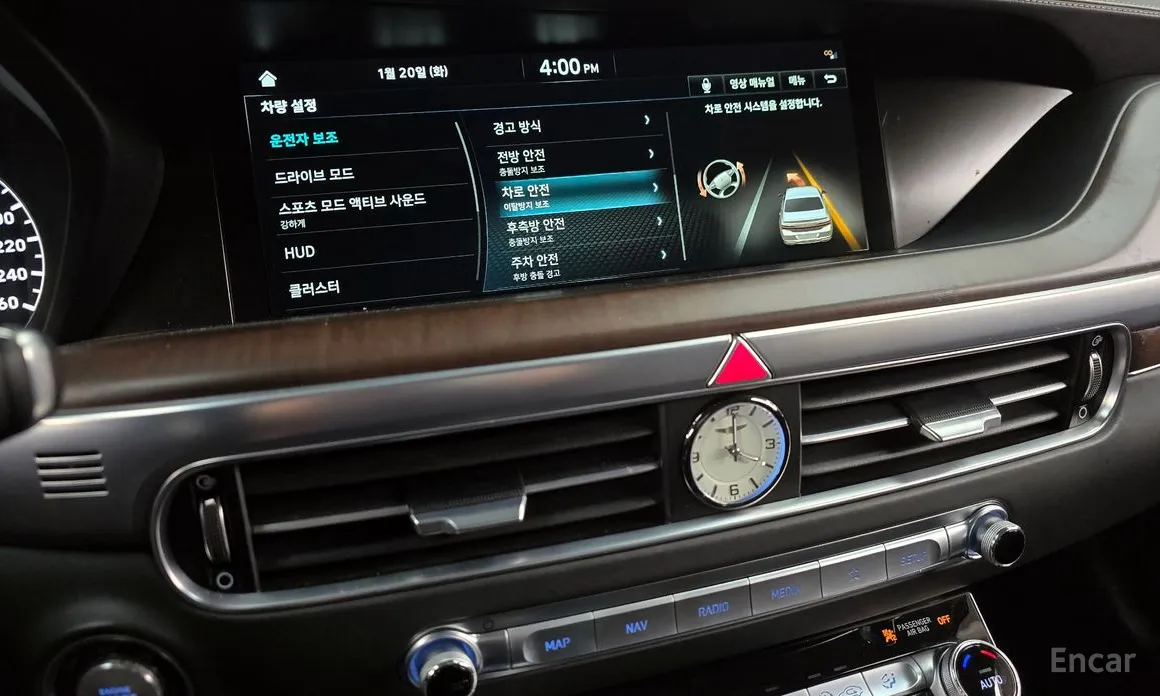 Фото 16 - Genesis G90