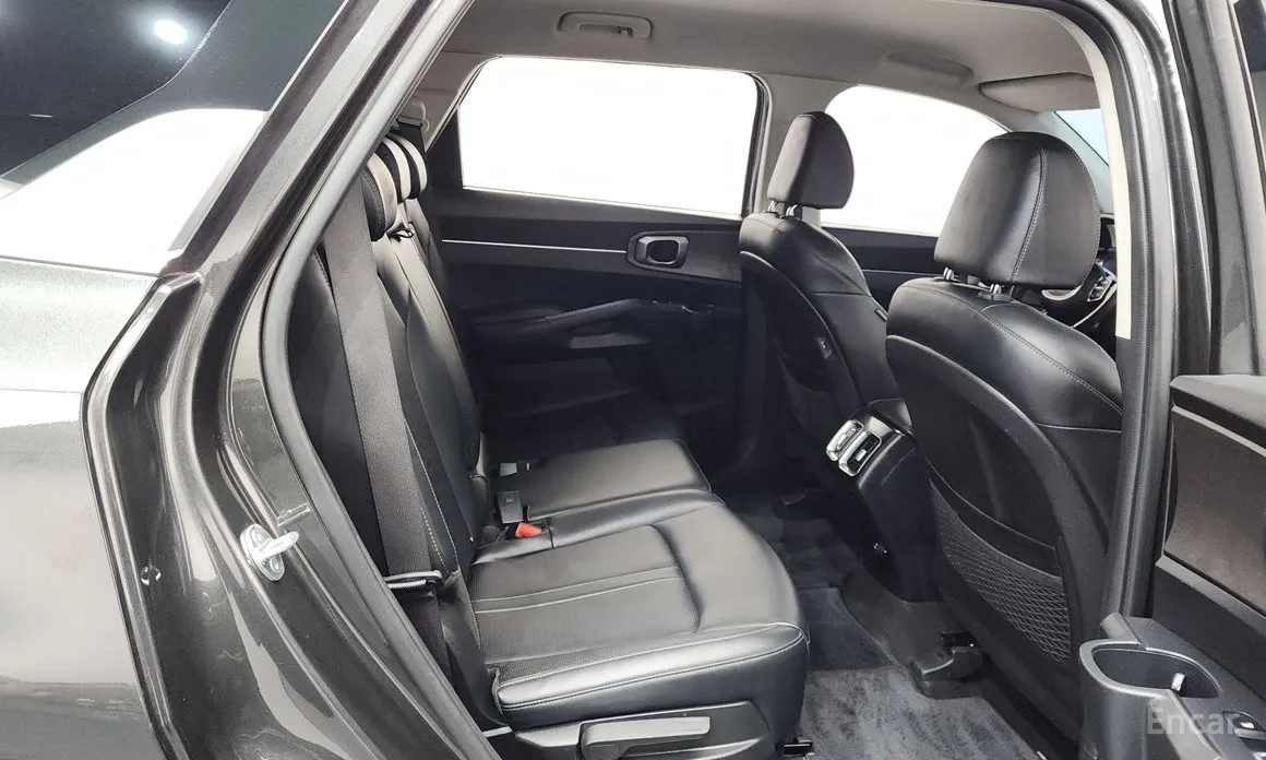 Фото 12 - Kia Sorento