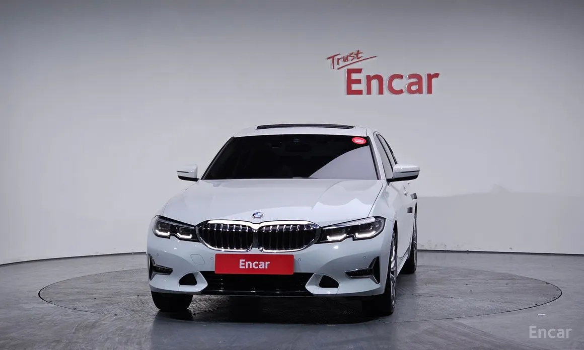 Фото 3 - BMW 3 Series