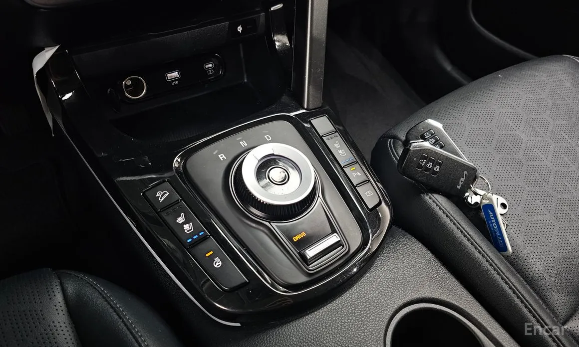 Фото 9 - Kia Seltos