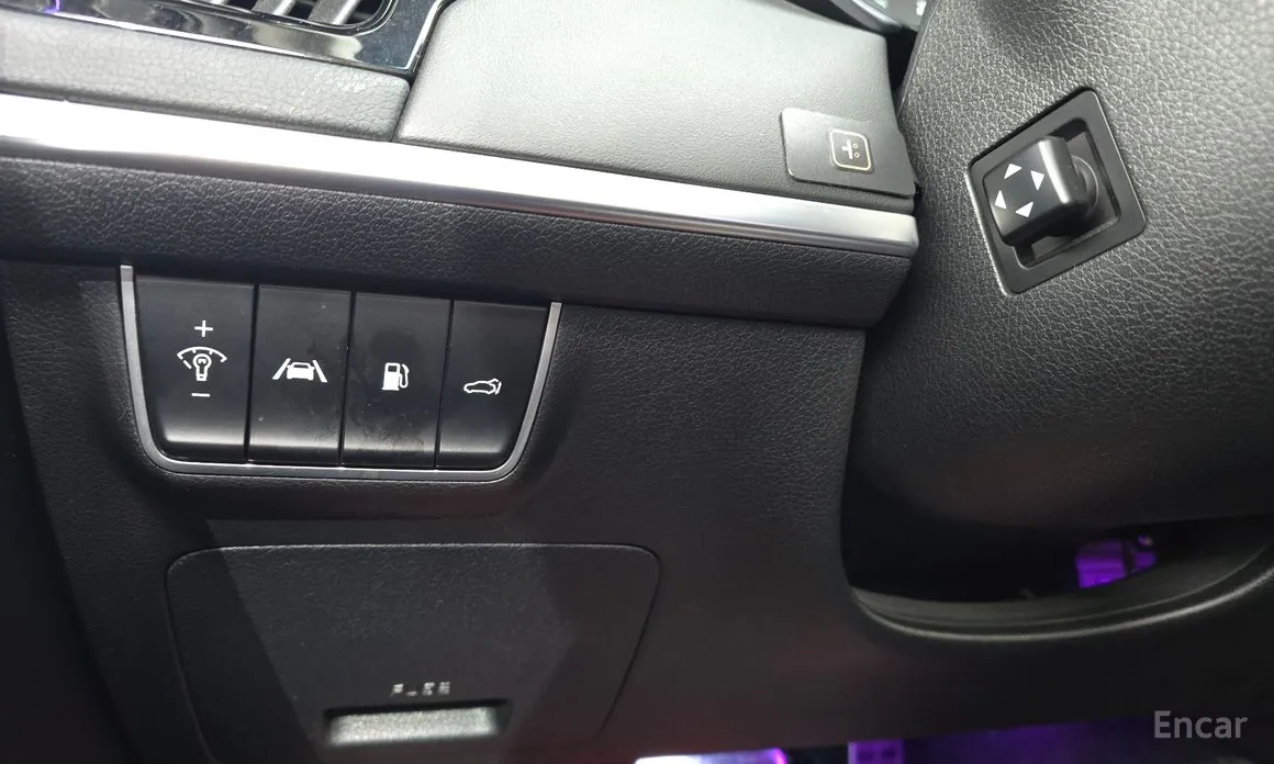 Фото 16 - Kia Stinger