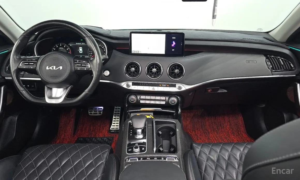 Фото 7 - Kia Stinger