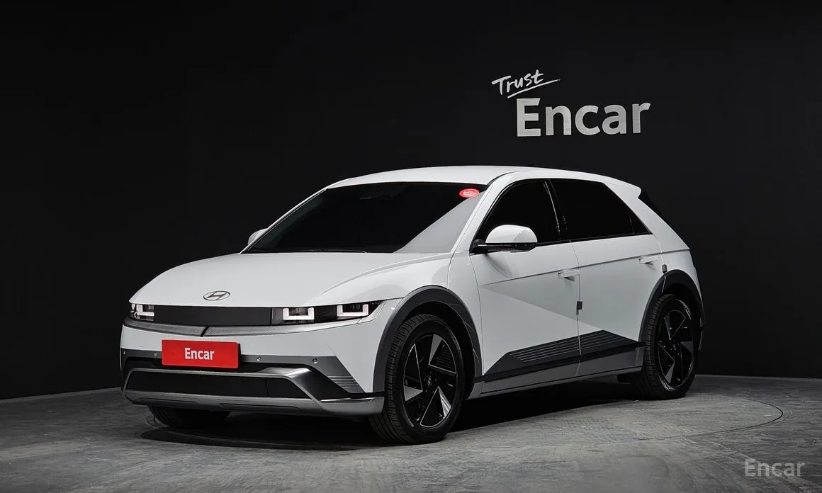 Фото 1 - Hyundai Ioniq 5