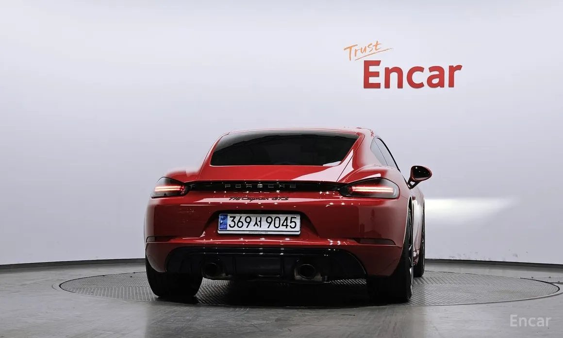 Фото 4 - Porsche 718