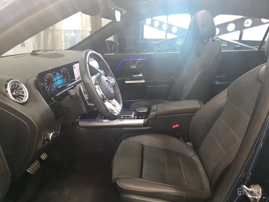 Фото 19 - Mercedes-Benz GLA-Class