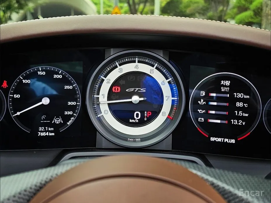 Фото 17 - Porsche 911