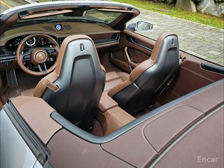 Фото 19 - Porsche 911