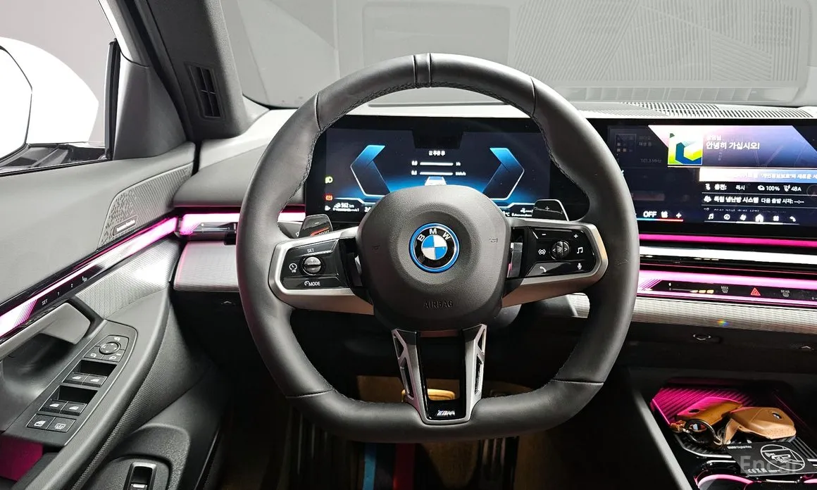 Фото 13 - BMW 5 Series