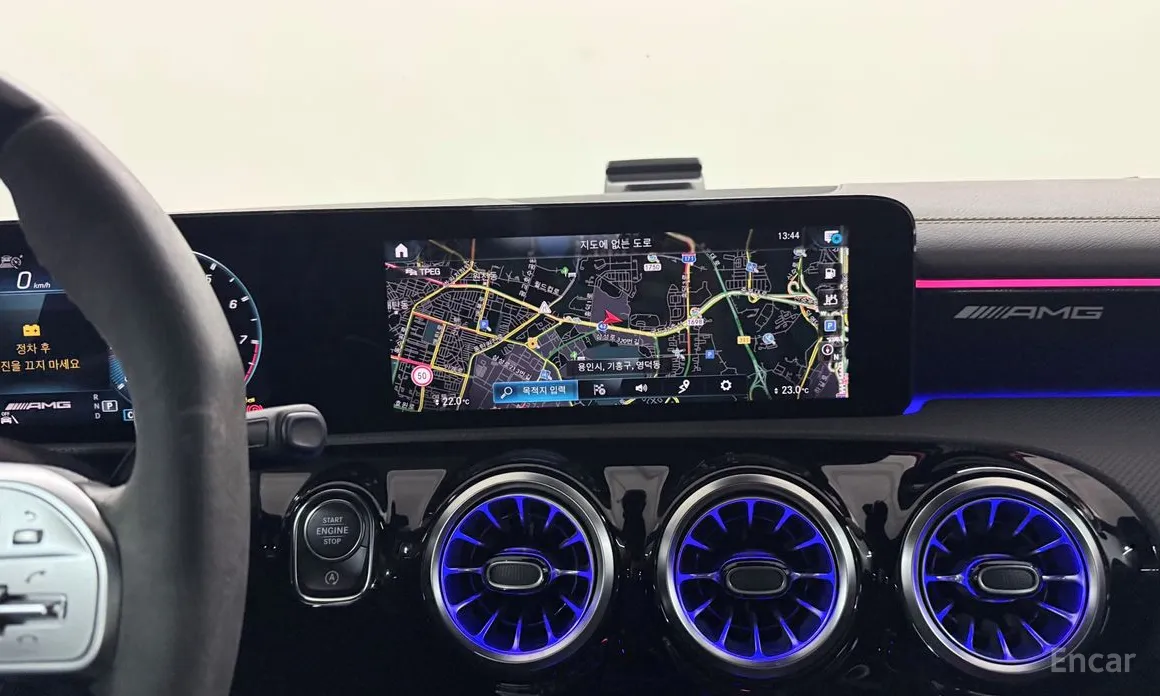 Фото 20 - Mercedes-Benz CLA-Class