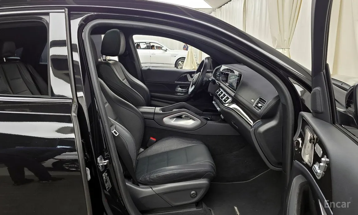 Фото 11 - Mercedes-Benz GLE-Class