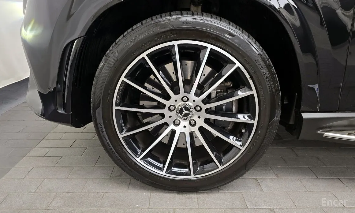 Фото 5 - Mercedes-Benz GLE-Class