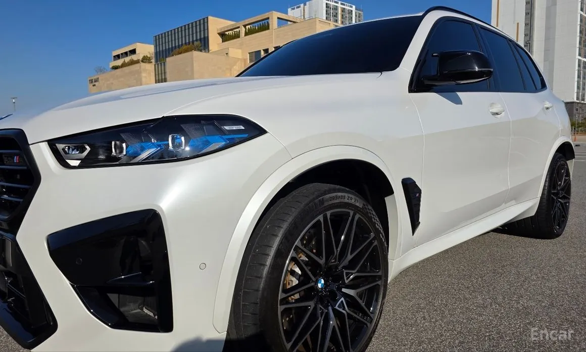 Фото 2 - BMW X5 M