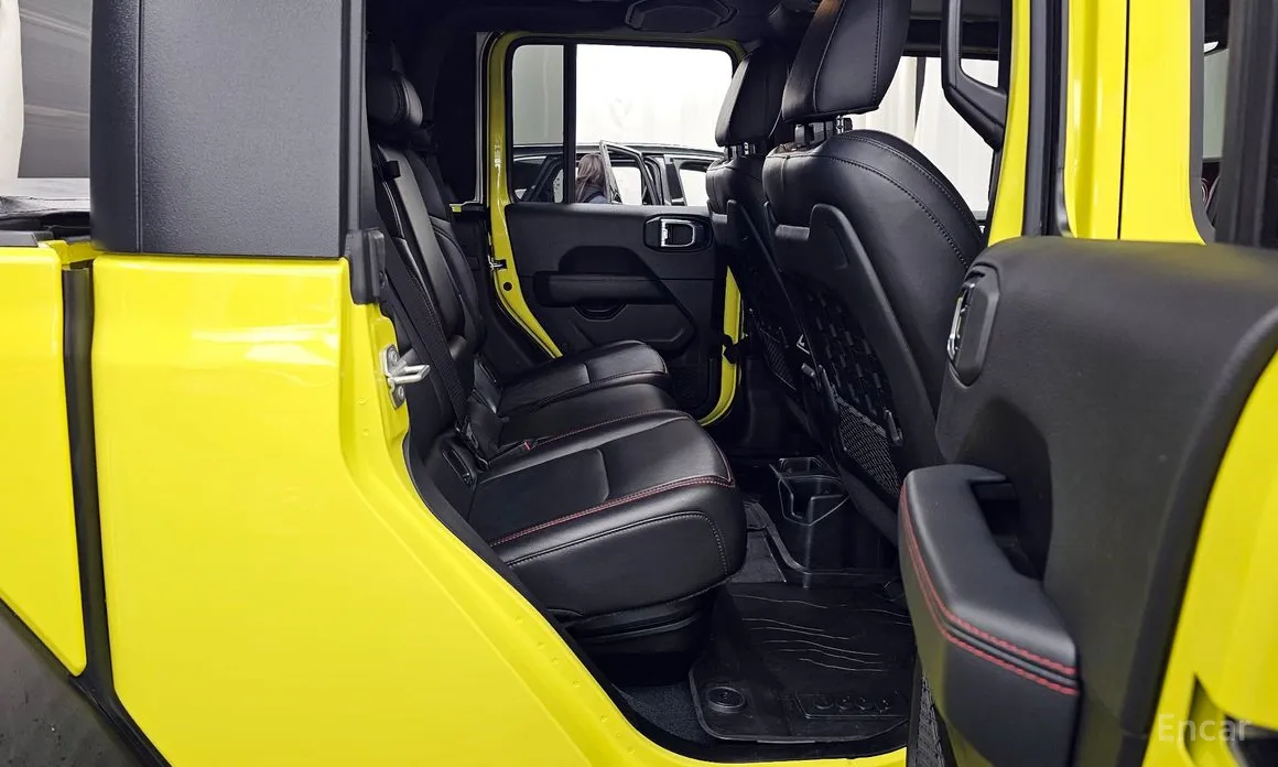 Фото 12 - Jeep Gladiator