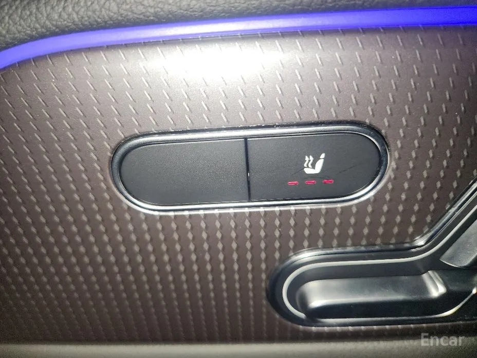 Фото 16 - Mercedes-Benz EQB