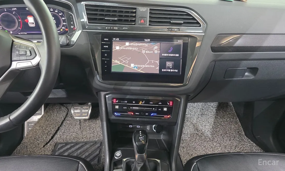 Фото 15 - Volkswagen Tiguan