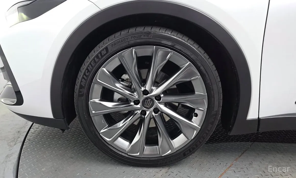 Фото 5 - Toyota Crown