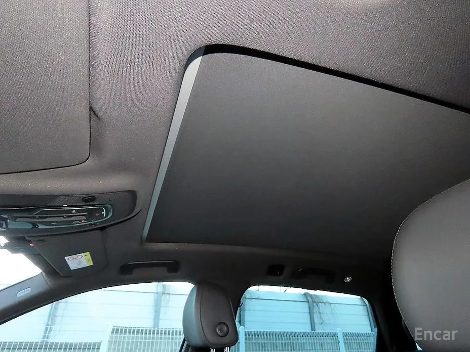 Фото 16 - Audi Q7