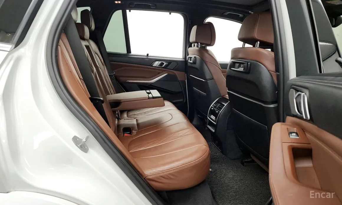 Фото 12 - BMW X5