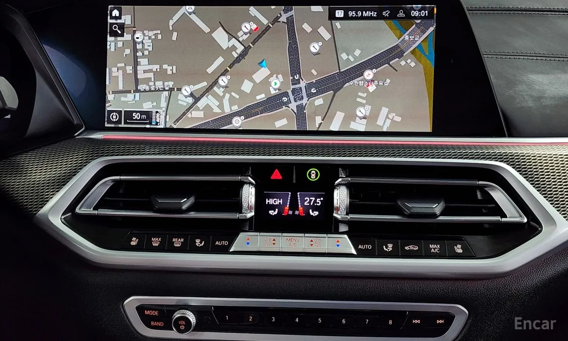 Фото 14 - BMW X5