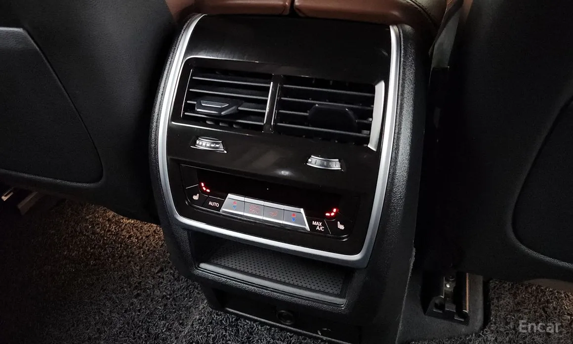 Фото 19 - BMW X5