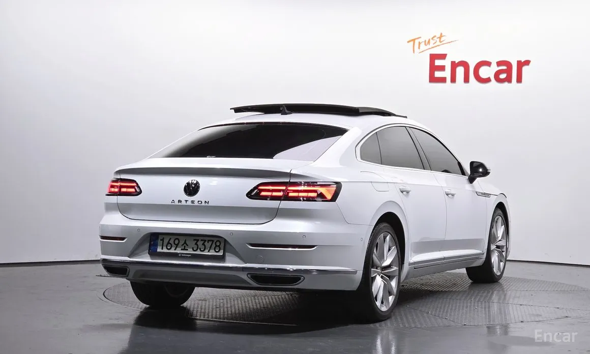 Фото 2 - Volkswagen Arteon
