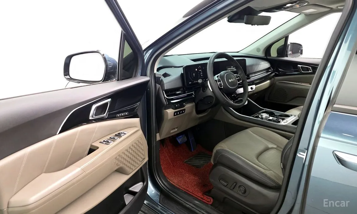 Фото 10 - Kia Carnival