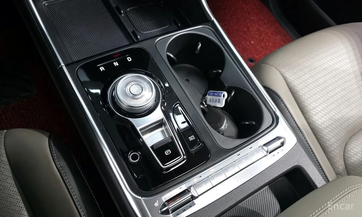 Фото 9 - Kia Carnival