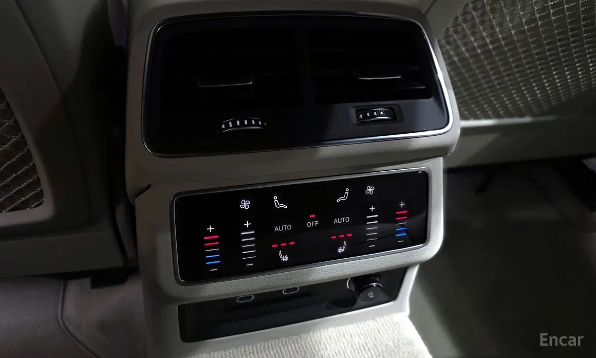 Фото 19 - Audi A7