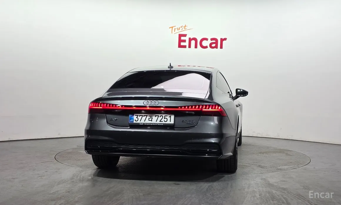 Фото 4 - Audi A7