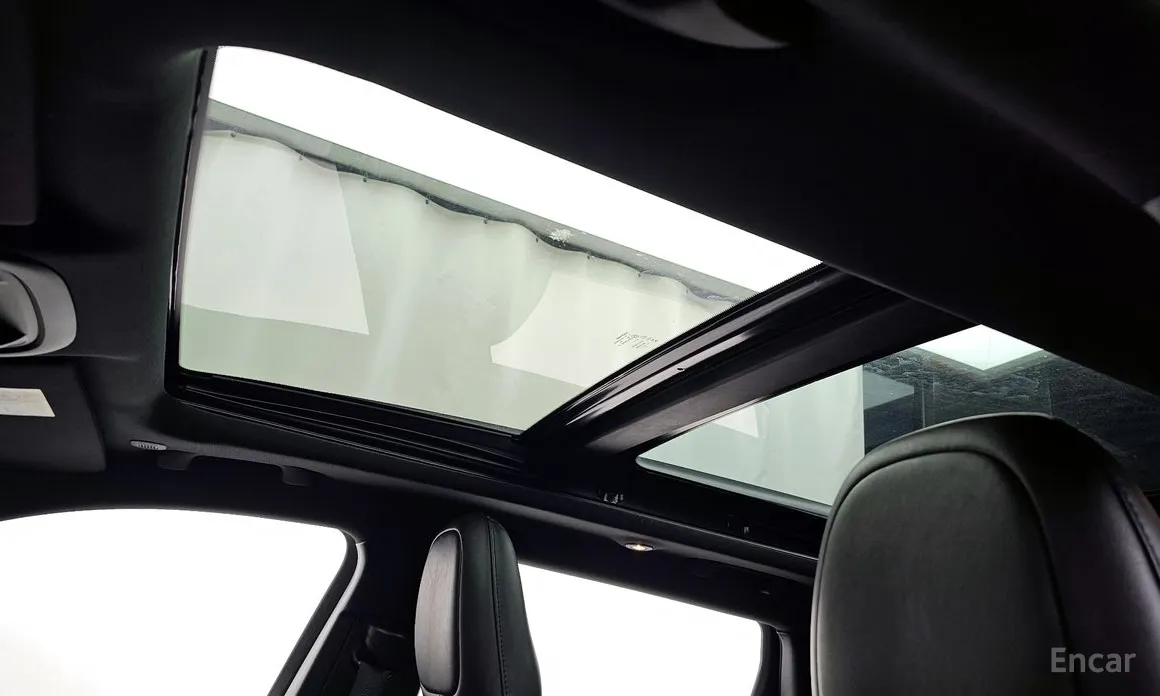 Фото 19 - Jeep Cherokee