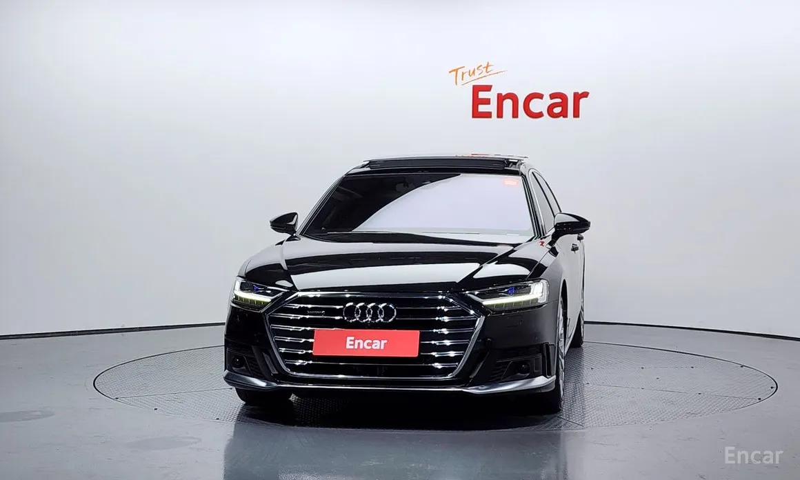 Фото 3 - Audi A8