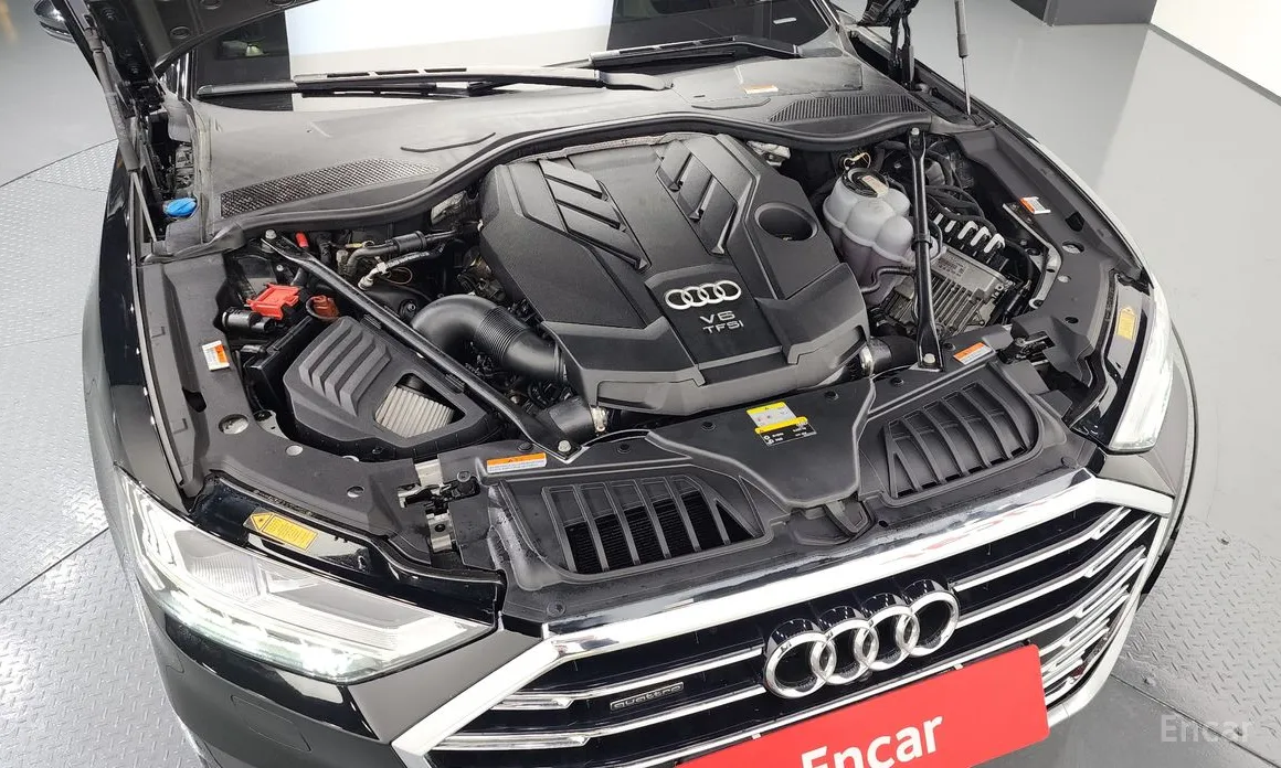 Фото 6 - Audi A8