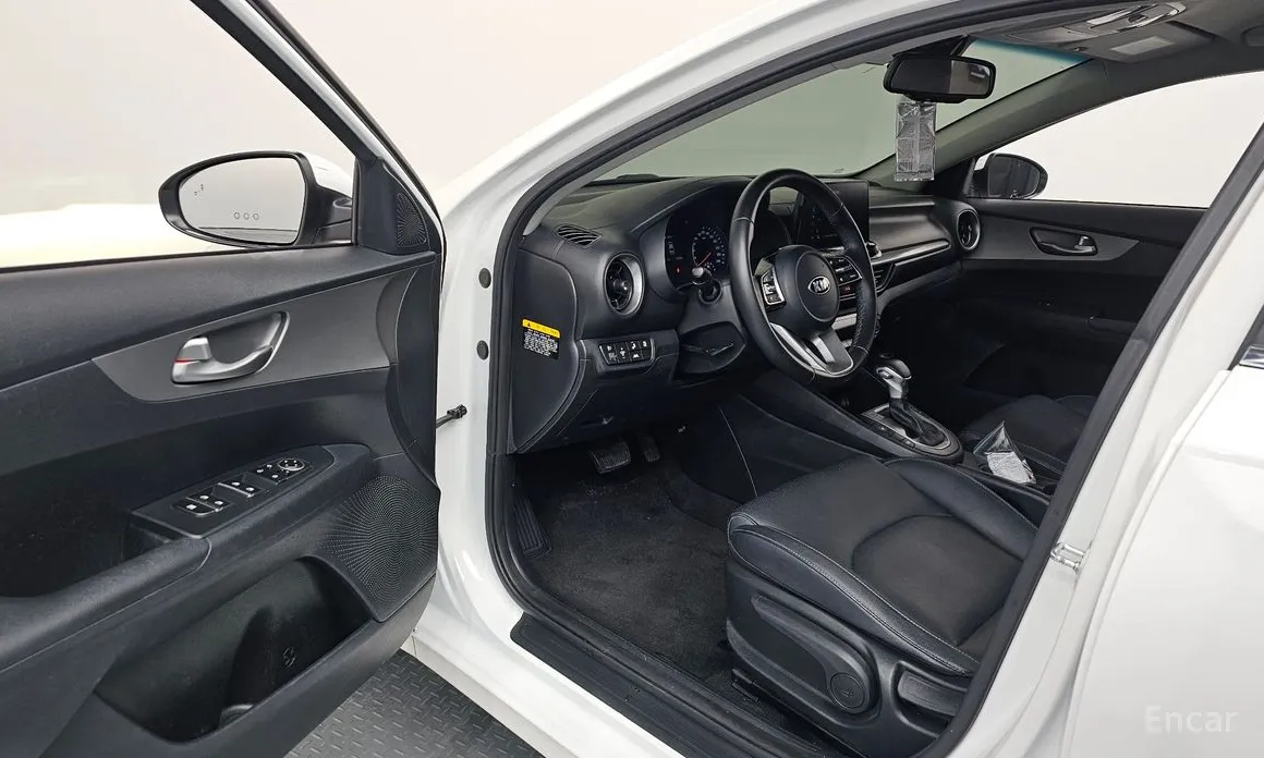 Фото 10 - Kia K3