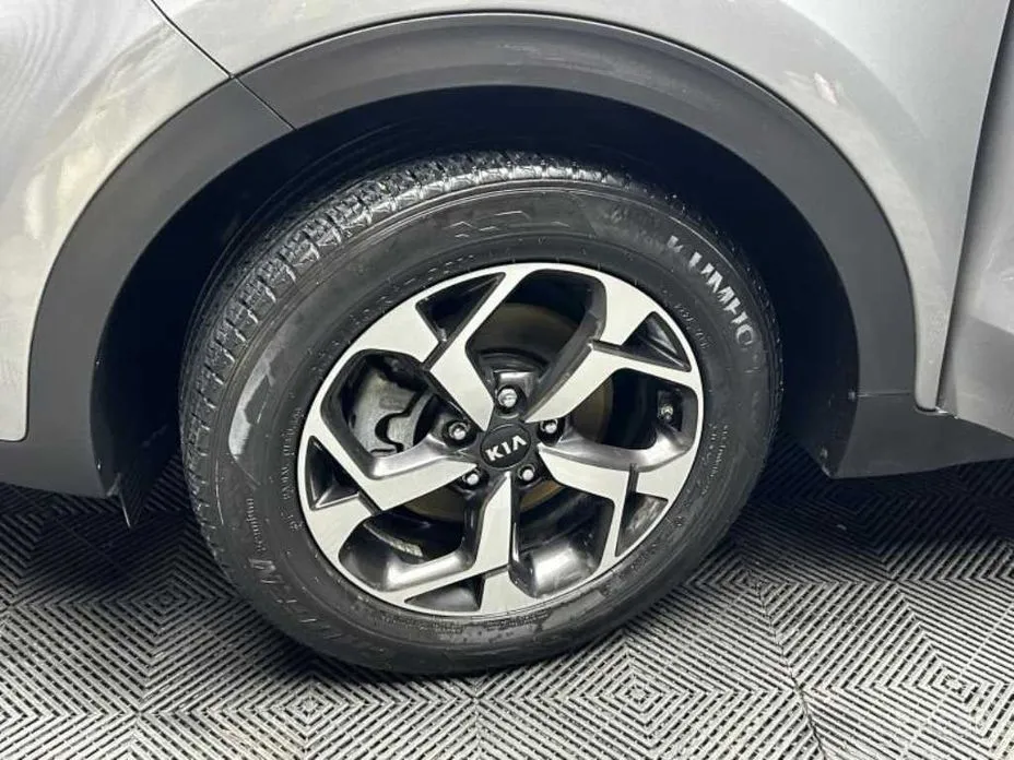 Фото 17 - Kia Sportage