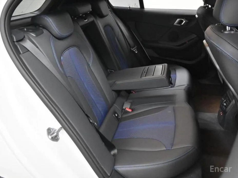 Фото 12 - BMW 1 Series