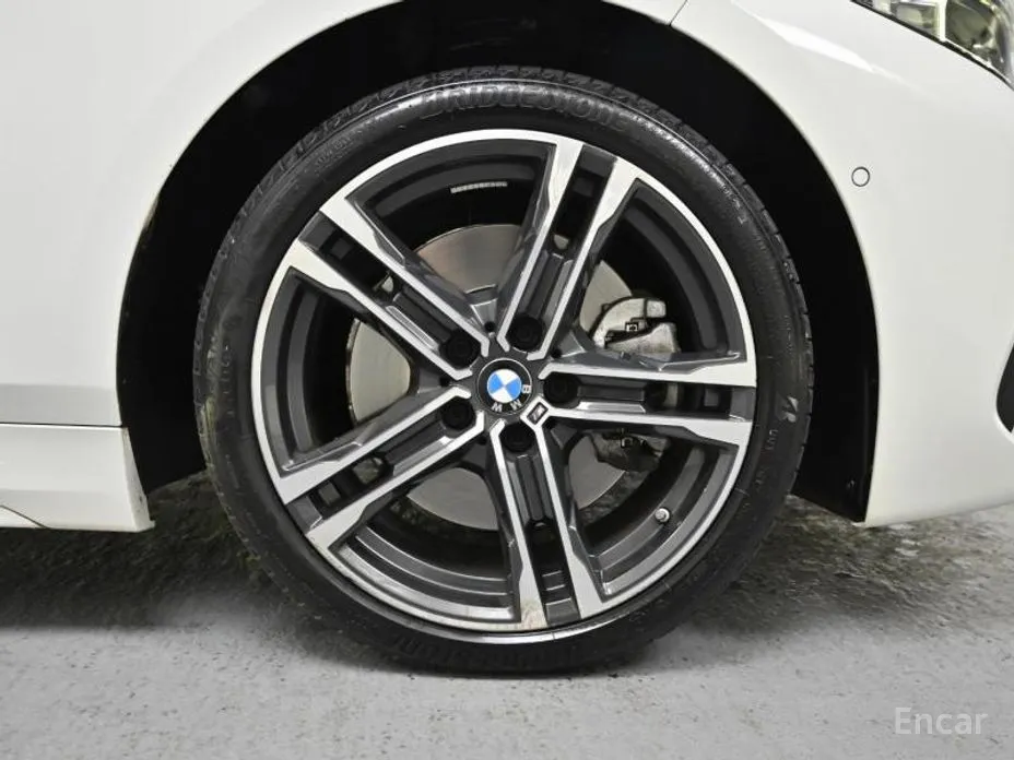 Фото 5 - BMW 1 Series