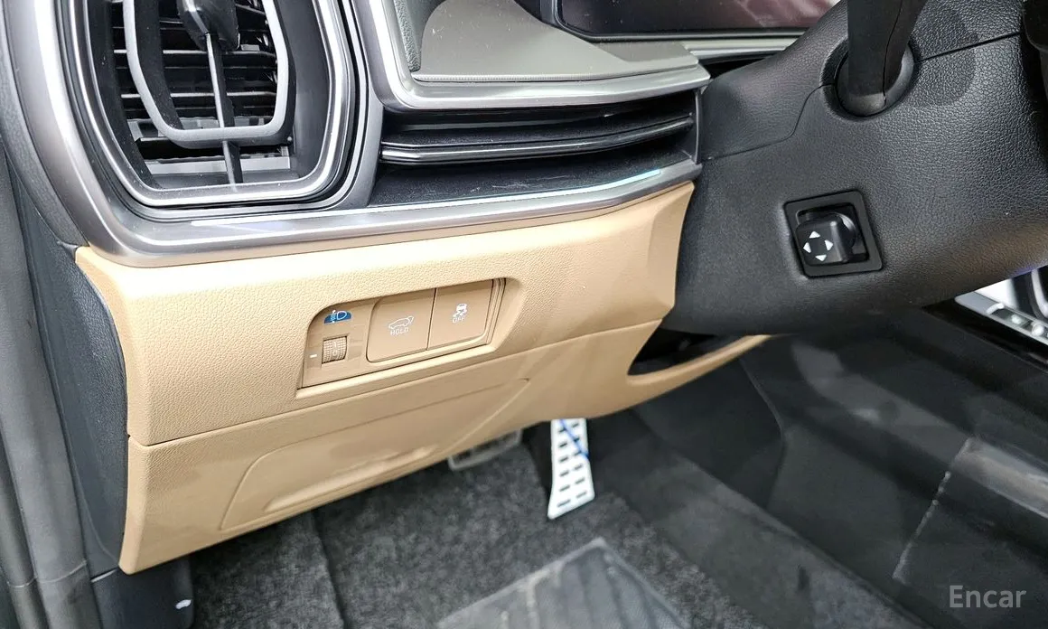 Фото 14 - Kia Sorento