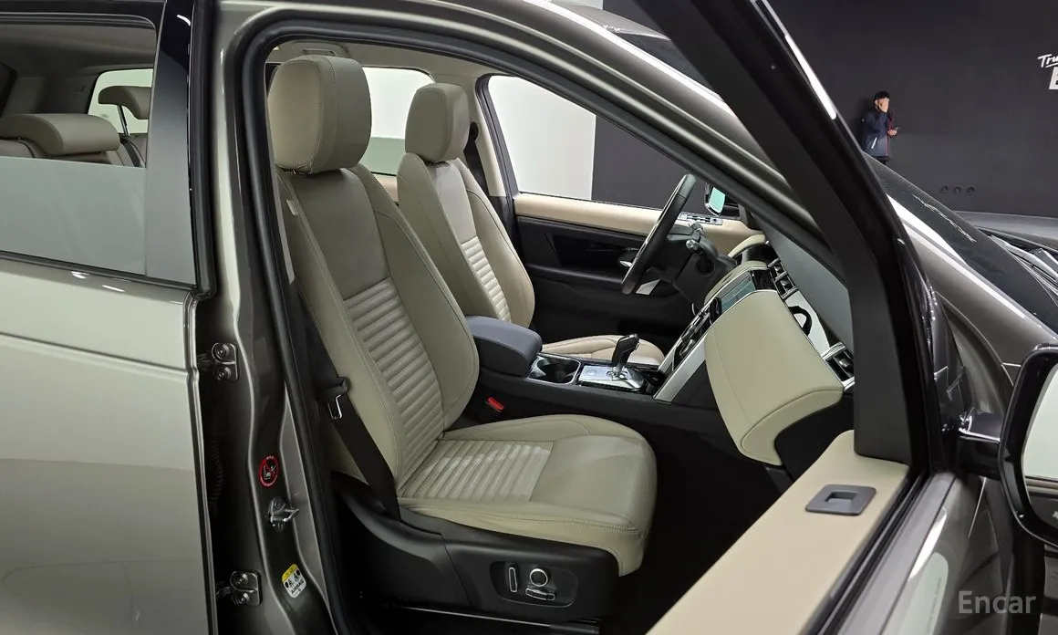 Фото 12 - Land Rover Discovery Sport